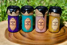 Load image into Gallery viewer, Potion of Fate d20 Roller