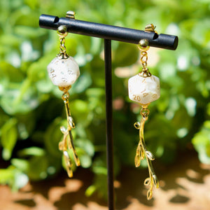 Handmade Dice Earrings - White and Gold