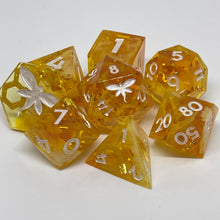 Load image into Gallery viewer, Honey Bee Dice Set
